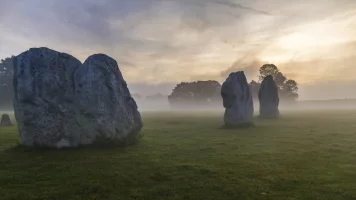 Avebury.webp