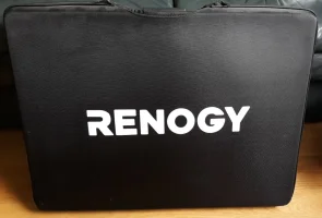 Renogy suitcase.jpg