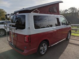 Van - 04.jpg
