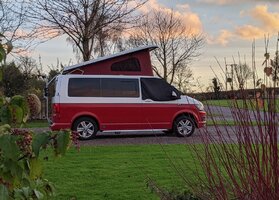 Van - 05.jpg