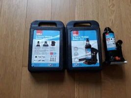 Hilka 3 tonne jack.jpg