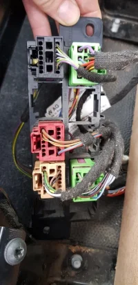 E77BB0BA-E74F-4FC6-BA73-841A9FF23F23.webp