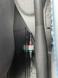 Heated-seat-flylead.jpg