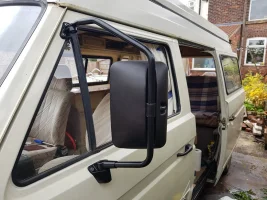 vwt25_blog_tuck_mirrors_0032.webp vwt25_blog_tuck_mirrors_0032.webp