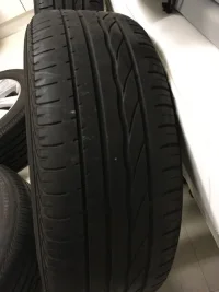 Top_Right_Tyre.webp