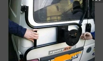 VW-t4-Transporter-Syncro-Support-de-roue-de.webp