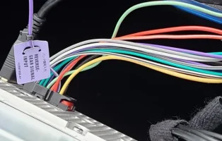 reverse-signal-input-2-png.webp reverse-signal-input-2-png.webp