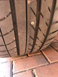 tyre screw.webp