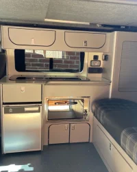VW Van Interior 3.JPG VW Van Interior 3.JPG