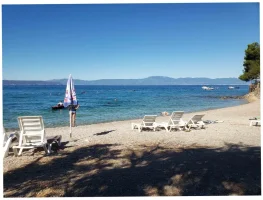 Beach.jpg
