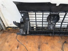 2021 Grille support front T6.1_6.jpg