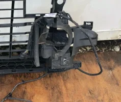 2021 Grille support front T6.1_5_1.webp