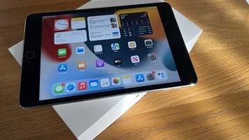 Sold - Apple iPad Mini 4 A1538 - Space Grey, 64Gb, Wi-Fi with box