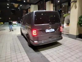 dxb van.jpg