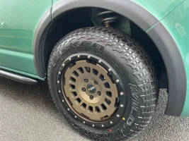 earth twin mono wheels 17 inch.webp
