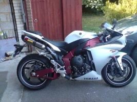 r1.webp