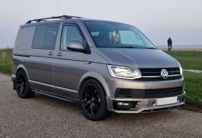 T6 Kombi.jpg