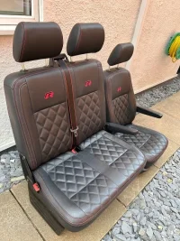 lvseat1.webp