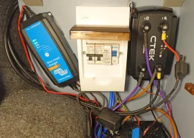 240V.jpg