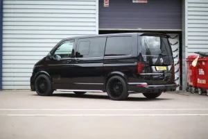 volkswagen_transporter_vossen_s17-13t_03.jpeg volkswagen_transporter_vossen_s17-13t_03.jpeg