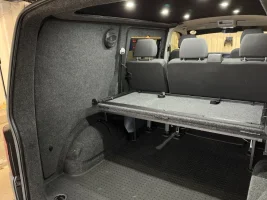 Interior.jpg Interior.jpg