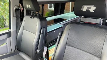 T6 R headrests 4.jpg T6 R headrests 4.jpg