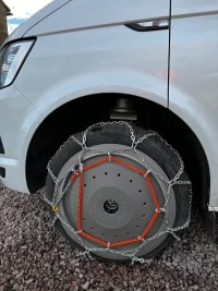 snow chain.webp