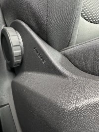 Buzz Drivers seat - AIR BAG.jpg