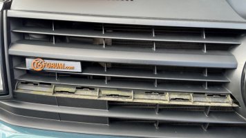 New front grill trim 3.jpg