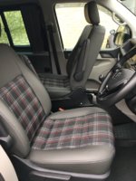 6FrontSeats.jpg