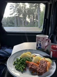 Delamere van meal plated.webp Delamere van meal plated.webp