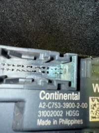 Trunk Control Module multi pin.webp