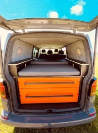 Van2.webp