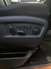 interior_seat_control.JPG