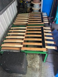 bed1.jpg