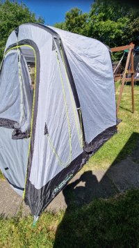 Tent-003.jpg Tent-003.jpg