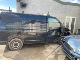 blackvanhit.webp