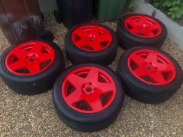 Van wheels x 5.webp