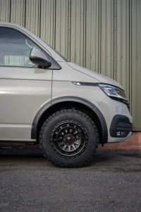 Camper-King-Van-2-scaled.webp