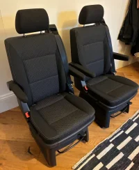 Seats Left.jpg