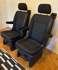 Seats R.jpg
