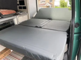bed.jpg