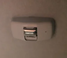visor-clip-broken.webp