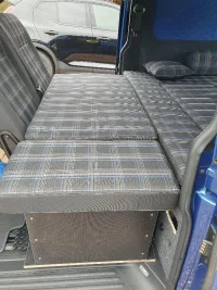 seats1.webp