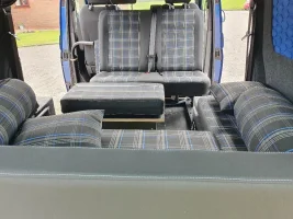seats6.webp
