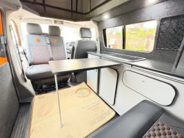 Van 4.webp