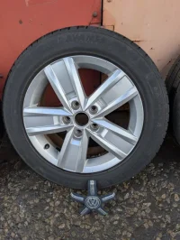 VW Davenport Alloy Wheel 03.webp VW Davenport Alloy Wheel 03.webp