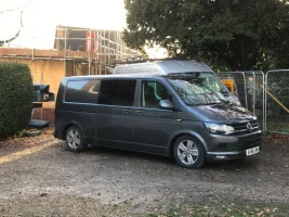 van 1.webp