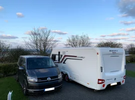 Van n Van.webp