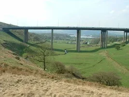300px-Rakewood_Viaduct.webp